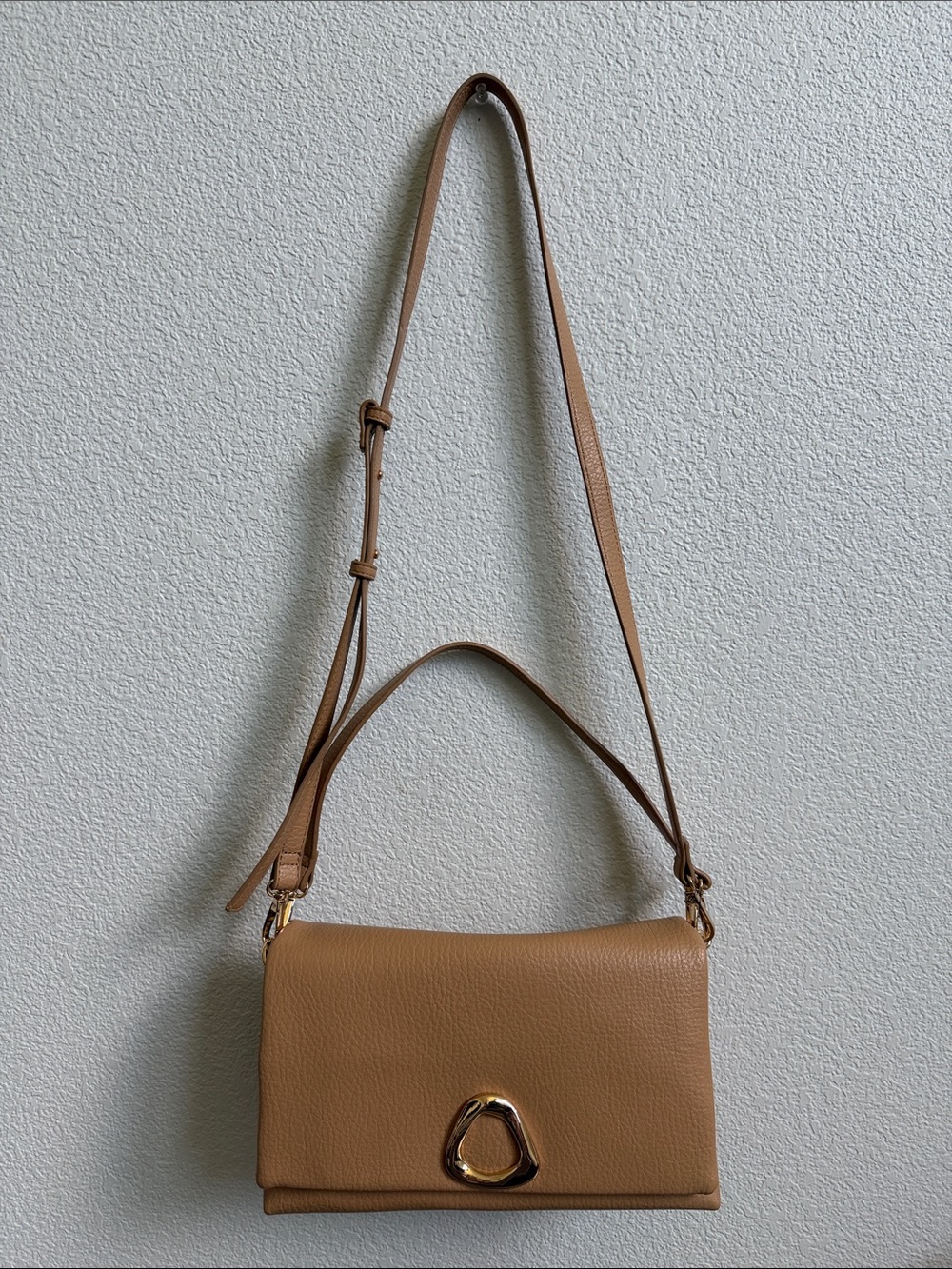 I.N.C International Concepts Ninah Sculpted Crossbody NWT